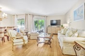 Welcome to Navarra Beach Condo!