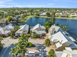 Welcome to your Bonita Springs Lakeside Paradise! - Image 3